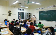 Tin sáng 28/3: Hà Nội cùng nhiều tỉnh thành cho học sinh đến trường trực tiếp trở lại; số mắc mới ở TP.HCM không cao nhưng số ca nặng cao nhất