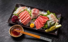 Rất nhiều người ăn Sashimi nhưng không biết đây là món khai vị cực kỳ bổ dưỡng và khác hẳn với món Sushi
