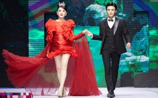 Lâm Khánh Chi không ngần ngại xuất hiện cùng bạn trai tin đồn tại Vietnam Junior Fashion Week