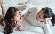 3 điều mẹ cần dạy con gái khi con có kỳ kinh nguyệt đầu tiên: Điều số 2 rất quan trọng nhưng nhiều bậc phụ huynh thường ái ngại không nói!