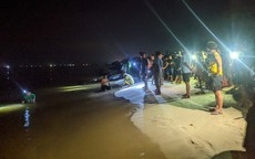 Thương tâm: 2 học sinh ở Quảng Trị đuối nước khi tắm biển