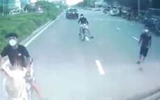 Hà Nội: Khởi tố vụ án nhóm người chặn đầu, đe doạ đập phá xe ô tô 