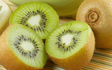 Bất ngờ công dụng tuyệt vời của quả kiwi, nếu thuộc 1 trong 2 số người này tốt nhất không nên ăn