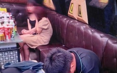 Thiếu nữ 15 tuổi bán dâm tại quán karaoke
