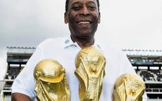 Được suy tôn làm Vua bóng đá, Pele có thực sự giàu có?