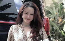 Vy Oanh bất ngờ đăng đàn ẩn ý: "Tin vào điều tử tế và luật nhân quả"