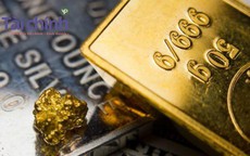 Giá vàng tăng giảm thất thường, người dân tích trữ vàng nên mua hay bán thời điểm này?