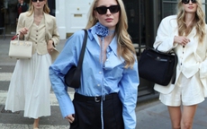 Nàng blogger người Anh nổi tiếng trên Instagram vì gu thời trang toát ra mùi "giàu có", ngắm xong chỉ muốn ấn follow ngay