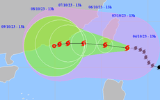 Tin bão mới nhất: Siêu bão Koinu vẫn giật cấp 17, đổi hướng di chuyển trước khi vào Biển Đông