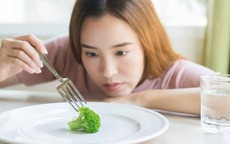 8 tác hại khi nhịn ăn để giảm cân