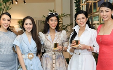 Tiên Nguyễn đi sự kiện cùng mẹ và em dâu tương lai