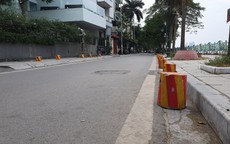 Muôn kiểu 'xí phần' lòng đường gây mất an toàn giao thông ở Hà Nội