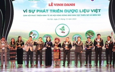 Lễ Vinh danh Vì sự phát triển dược liệu Việt