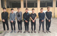 Hà Nội: Hai nhóm thanh niên mang bom xăng để hỗn chiến 