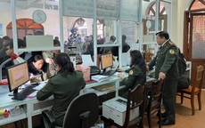 Người dân tại Quảng Bình đổ xô đi làm hộ chiếu, giấy thông hành sau Tết