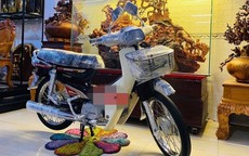 Xe máy "huyền thoại" từng khiến dân Việt mê mẩn: Choáng với chiếc Dream Thái đắp chiếu 20 năm vẫn được đại gia trả cả tỷ đồng để sở hữu