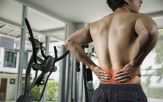 Thanh niên 18 tuổi suýt liệt 2 chân vì tập gym sai cách, chuyên gia khuyến cáo có 3 dấu hiệu cần dừng tập ngay vì hậu họa khó lường
