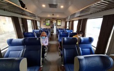 Sắp nghỉ lễ, đường sắt bán vé tháng tàu khách Hà Nội - Hải Phòng, không hạn chế lần đi
