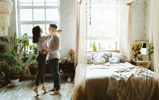 Vợ chồng biết 'bật 3 công tắc' này thì hôn nhân sẽ rất hạnh phúc