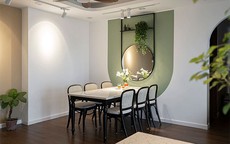 Cặp vợ chồng Hà Nội "thổi luồng gió mới" cho căn hộ gần 100m² với chi phí chỉ 270 triệu