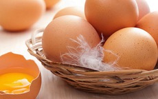 Người mắc bệnh gout có phải kiêng ăn trứng không?