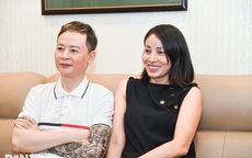 Vợ 4 kém 12 tuổi của Tùng Dương tiết lộ về cuộc sống hôn nhân ít ai ngờ