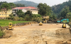 Bí thư tỉnh ủy Bắc Kạn chỉ đạo 'trảm' nhà thầu chây ì, gây chậm tiến độ dự án đường Ba Bể - Na Hang