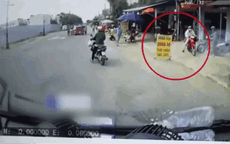 Video: Hồi hộp cảnh người dân vây bắt tên trộm đang kéo lê người phụ nữ trên đường như phim hành động