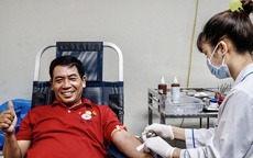 Người hiến máu 102 lần, 'nghỉ việc để đi vận động hiến máu... như một cách trả ơn cuộc đời'