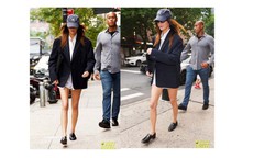 Kendall Jenner lên đồ độc lạ với mốt "giấu quần" chuẩn fashionista ra phố