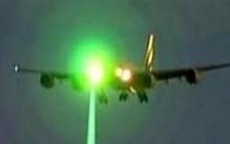 Phi công sân bay Nội Bài phát tín hiệu nguy cơ uy hiếp an toàn vì thả đèn trời