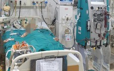 2 cháu bé ăn bim bim và mì cay phải nhập viện cấp cứu, công an ngay lập tức vào cuộc