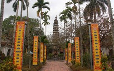 Ngôi chùa huyền bí 800 năm tuổi ở Nam Định lưu giữ nhiều di sản