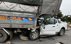 Tai nạn liên hoàn ở Hà Nội, 6 ô tô 'dồn toa' hư hỏng nặng