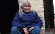 Cụ bà 95 tuổi mở quan tài đứng dậy đi nấu cơm sau 6 ngày 'qua đời'