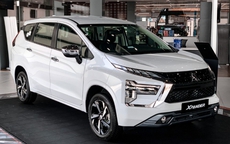 Giá lăn bánh Mitsubishi Xpander mới nhất rẻ vô địch, giảm hàng chục triệu đồng còn kèm ưu đãi, Suzuki XL7 lo lắng doanh số