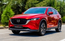 Xe gầm cao hạng C giá khoảng 900 triệu đồng dáng vừa sang trọng, vừa mạnh mẽ: Chọn Mazda CX-5 hay Hyundai Tucson?
