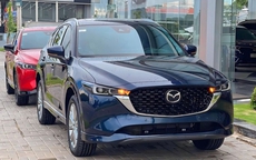 Giá lăn bánh Mazda CX-5 mới nhất giảm không tưởng nhờ ưu đãi lớn, Honda CR-V lo không lại doanh số