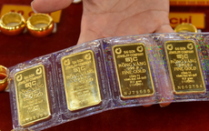 Giá vàng hôm nay 1/2: Vàng tăng giá cực mạnh, sắp 78 triệu/lượng