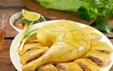 Thịt gà thường có trong bữa cơm người Việt, nhưng ăn theo cách này dễ rước bệnh vào người