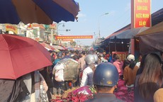 Ngày đầu tiên chợ Viềng khai hội người dân bị móc túi