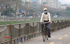 Hiện trạng tuyến đường dành riêng cho xe đạp ở Hà Nội ra sao sau hơn một tháng thí điểm