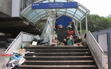 Cảnh nhếch nhác xung quanh nhà ga đường sắt Nhổn -Ga Hà Nội trước ngày đưa vào hoạt động