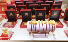 Giá vàng nhẫn Bảo Tín Minh Châu, Mi Hồng lao dốc mạnh, người mua vàng nhẫn từ đầu năm vẫn lãi tới 13 triệu đồng/lượng
