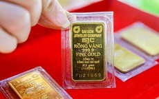 Ngân hàng Nhà nước hạ giá sàn vào phút chót, đấu thầu thành công 8.100 lượng vàng