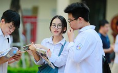 Những đối tượng học sinh nào được nộp hồ sơ xét tuyển thẳng vào lớp 10 công lập ở Hà Nội?
