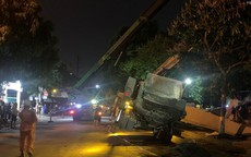 Tin mới nhất vụ xe bồn chở bê tông sập cẩu ở Thái Bình khiến nhiều người bị thương