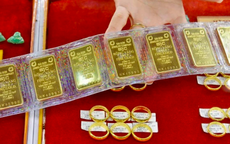 Giá vàng hôm nay 10/6: Vàng nhẫn Bảo Tín Minh Châu, PNJ, Doji giảm về mốc 74 triệu, thấp hơn vàng SJC 3 triệu đồng/lượng