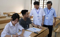 Hà Nội: 2 thí sinh phải kết nối thiết bị truyền insulin suốt thời gian thi lớp 10