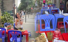 Khách Việt chi 2 triệu đồng để ngồi ghế nhựa vỉa hè, ăn phở, nem thính tại Paris